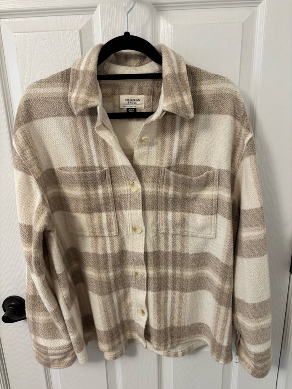 American Eagle Cream and Beige Cozy Plaid Fleece Shacket